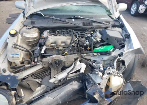 1998 Chevrolet Malibu z USA, uszkodzony, nr VIN 1G1ND52M9W6265795